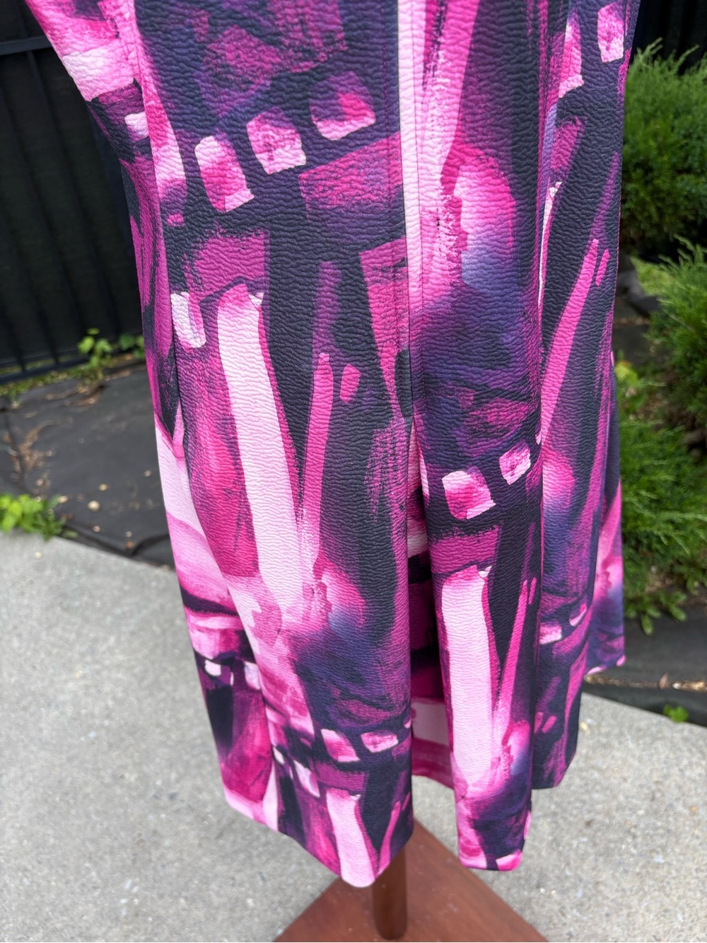 N Natori Brushstroke Pleated Scuba Crepe Mini Dress Magenta Sz 16 - Picture 5 of 7